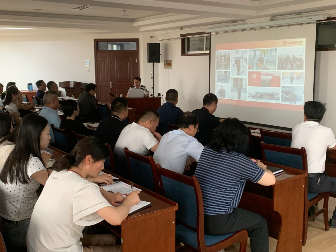 強(qiáng)化應(yīng)急演練 筑牢安全防線(xiàn)｜敦煌種業(yè)集團(tuán)開(kāi)展消防培訓(xùn)及應(yīng)急逃生演練